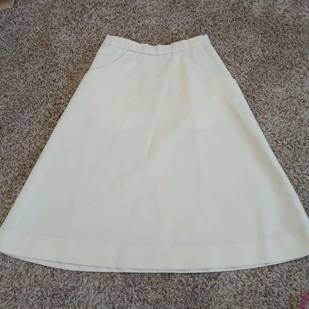 True vintage 70s cream polyester A-line skirt, size XS/S